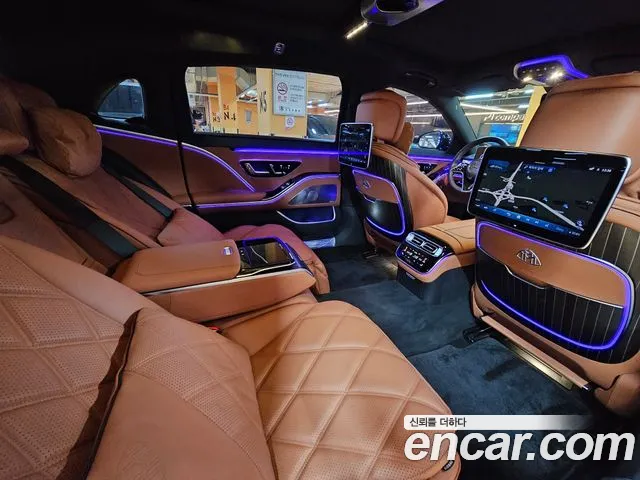 Mercedes-Benz S-Class — Фото автомобиля 11
