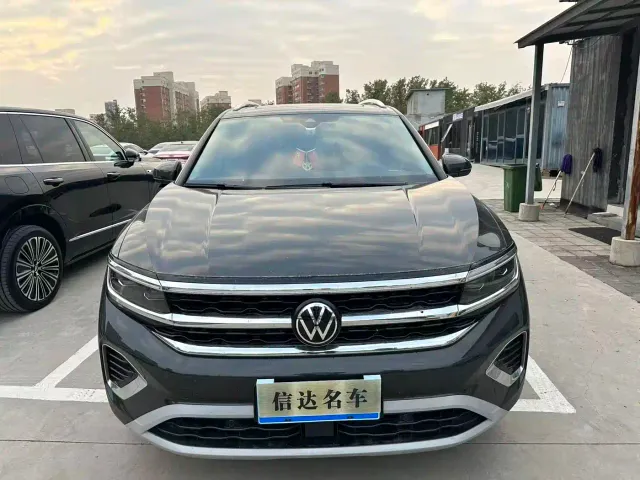 Volkswagen Talagon — Фото автомобиля 2