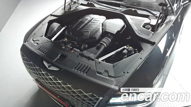 Genesis GV80 — Фото автомобиля 9