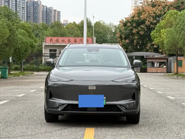 Geely Galaxy E5 — Фото автомобиля 2