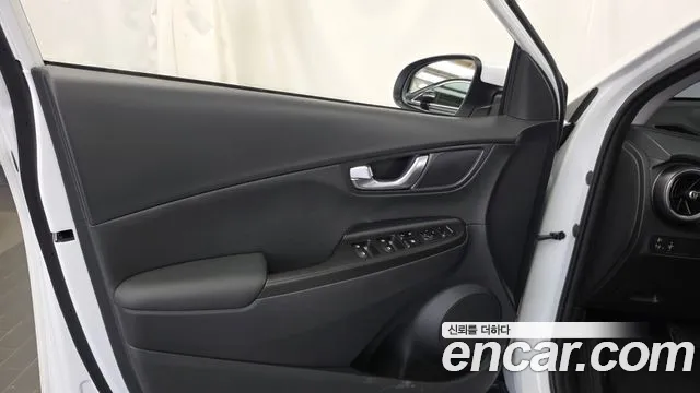 Hyundai Kona New — Фото автомобиля 13