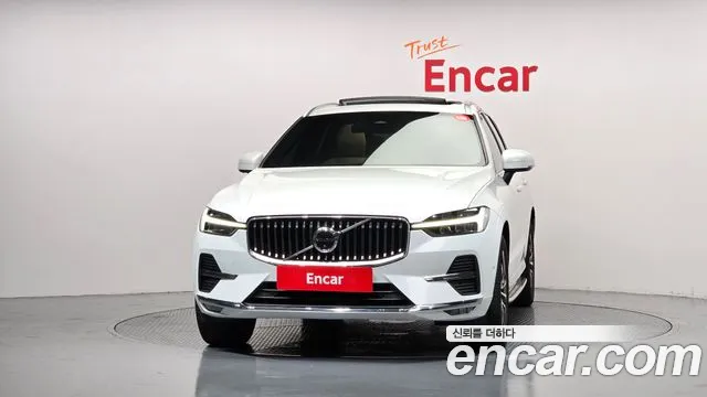 Вольво XC60 — Фото автомобиля 3