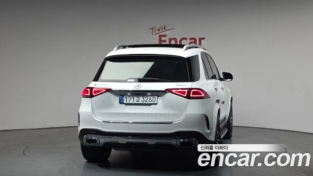Mercedes-Benz GLE-Class — Фото автомобиля 4