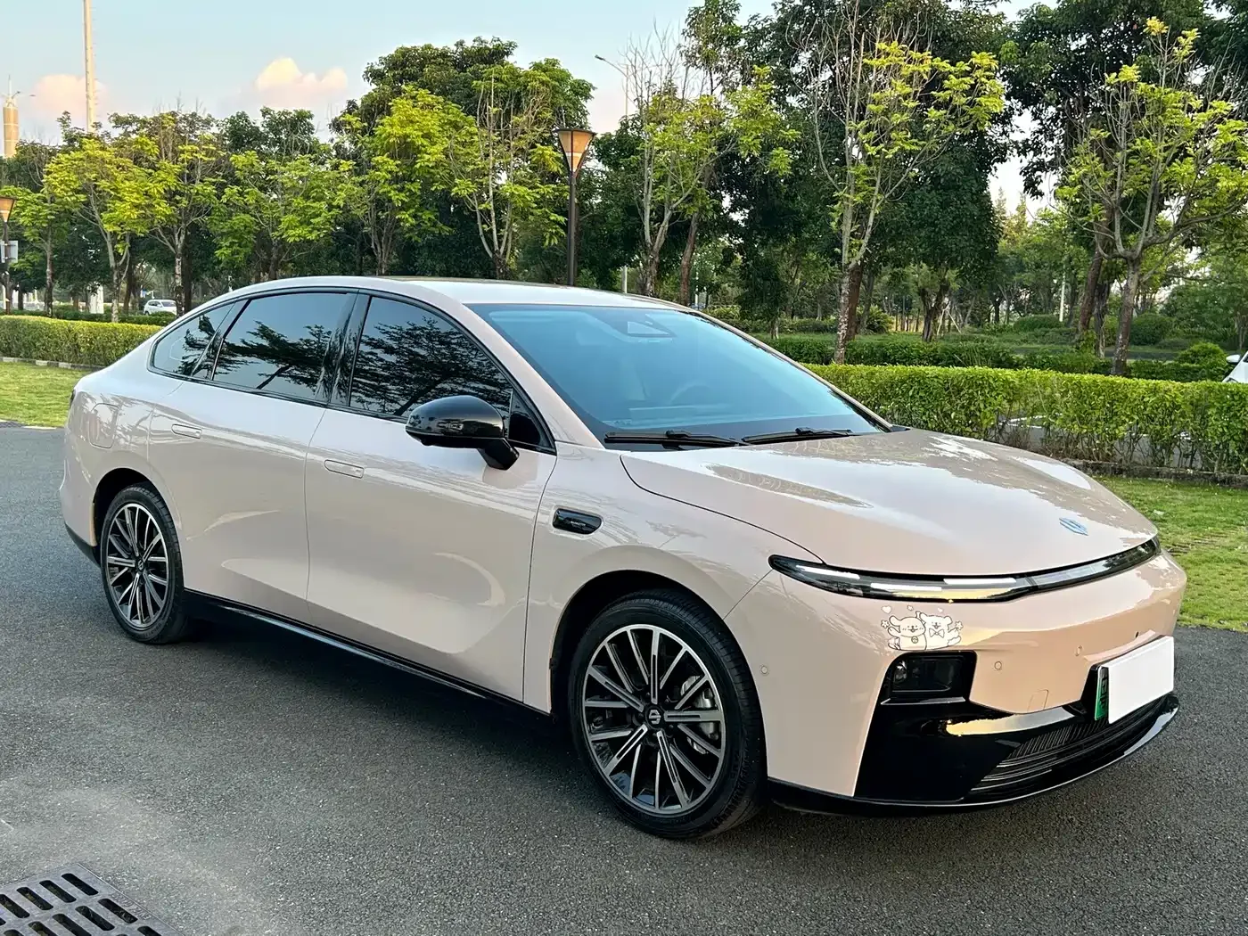 Leapmotor Leapmotor B01 2026 550 Comfort Edition — Фото автомобиля 3