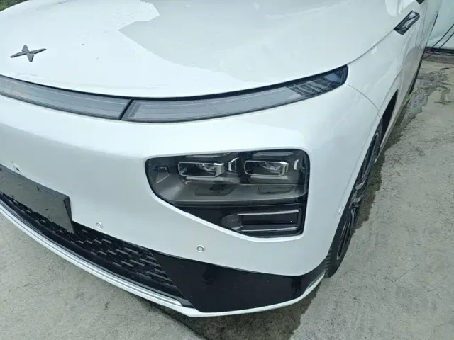 Xpeng G9 — Фото автомобиля 23
