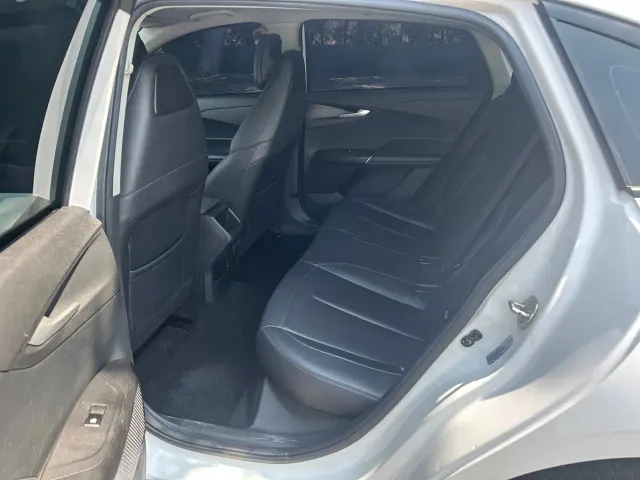 Changan Lamore — Фото автомобиля 7