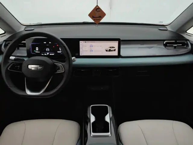 Geely Geometry E Firefly — Фото автомобиля 12