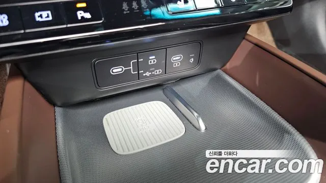 Hyundai Grandeur GN7 — Фото автомобиля 19