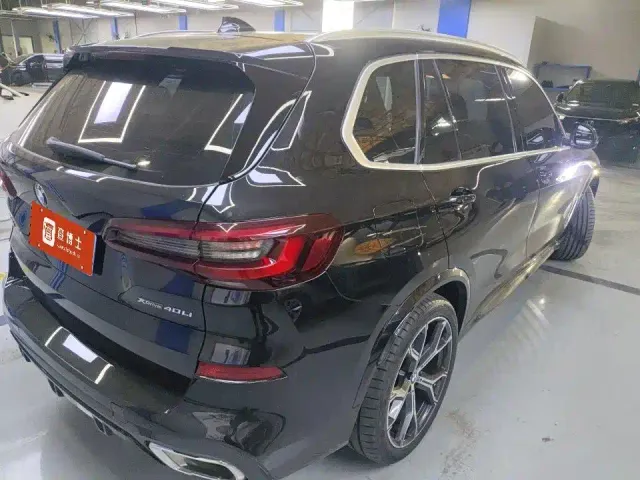 BMW X5 — Фото автомобиля 9