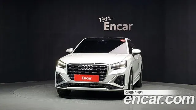 Audi Q2 — Фото автомобиля 3