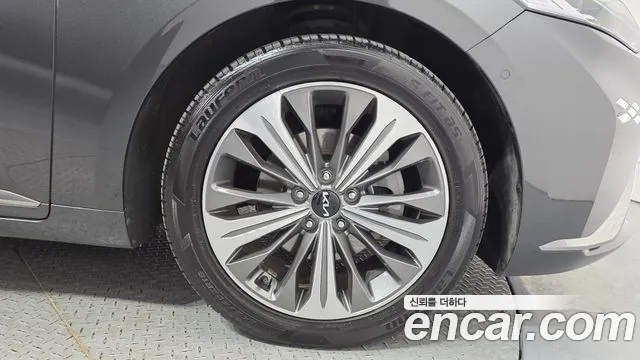 Kia K8 Noblesse — Фото автомобиля 16