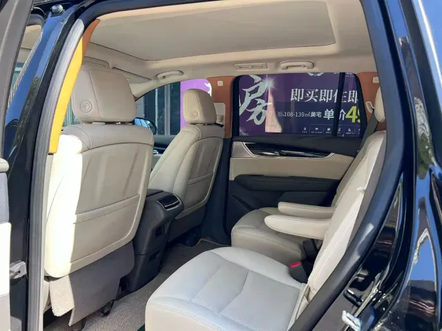 Cadillac XT6 — Фото автомобиля 4
