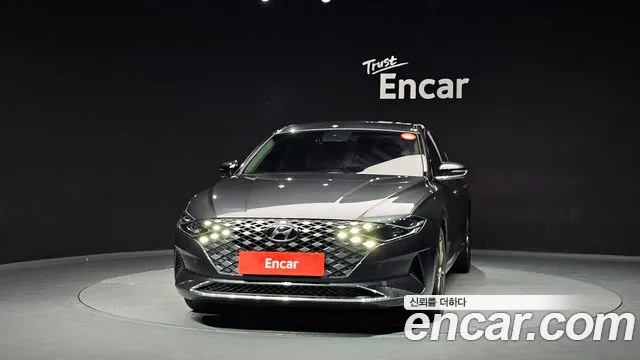Hyundai Grandeur Новый Grandeur IG — Фото автомобиля 3