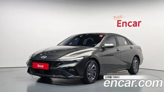 Фотография автомобиля — Hyundai Avante CN7