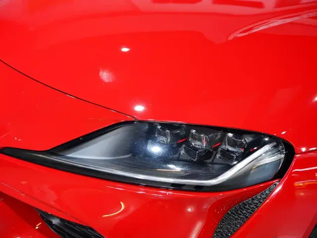 Toyota Supra — Фото автомобиля 3