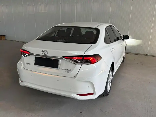 Toyota Corolla — Фото автомобиля 4