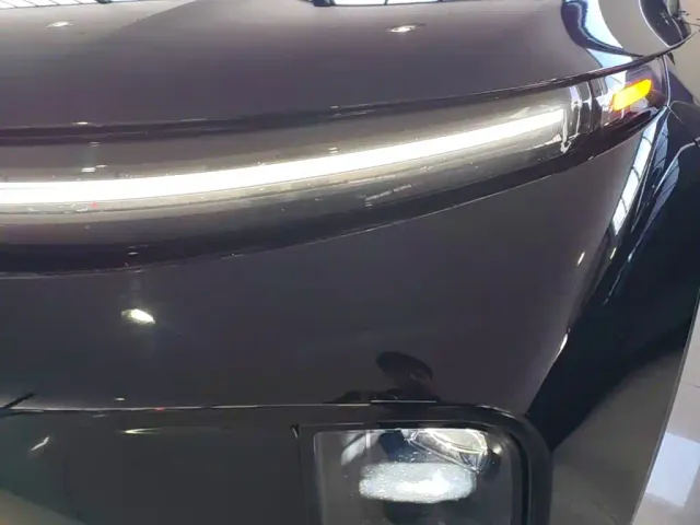Li Auto L7 — Фото автомобиля 23
