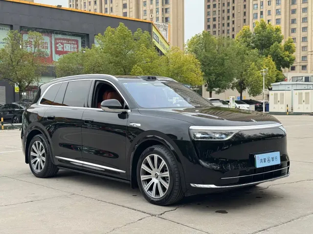 Aito M8 — Фото автомобиля 3