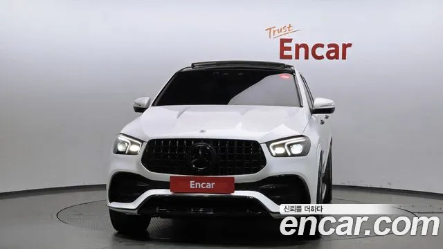 Mercedes-Benz GLE-Class — Фото автомобиля 3