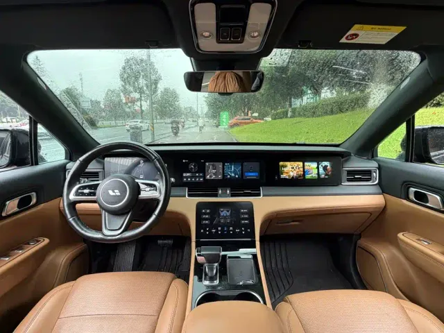 Li Auto ONE — Фото автомобиля 13