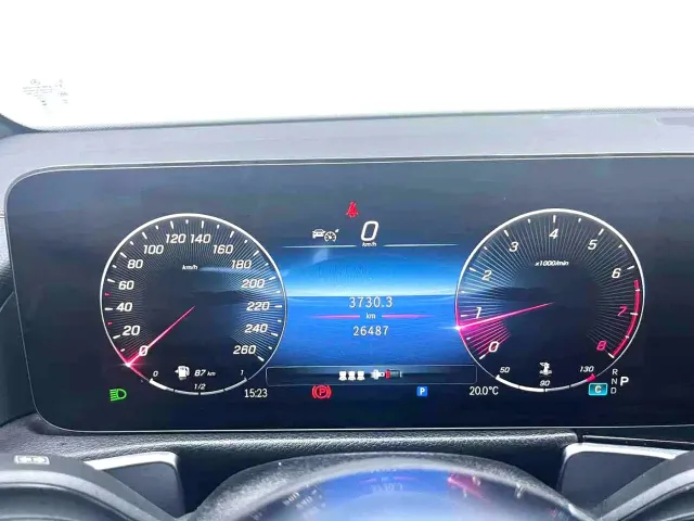 Mercedes-Benz GLB-Class — Фото автомобиля 7