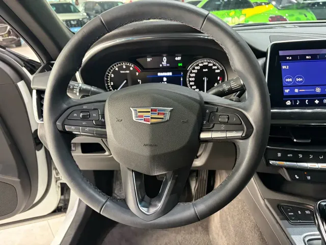 Cadillac CT5 — Фото автомобиля 15
