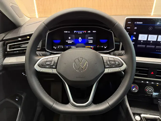 Volkswagen Sagitar — Фото автомобиля 11