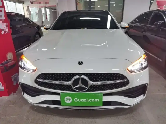 Mercedes-Benz C-Class — Фото автомобиля 2