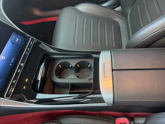 Mercedes-Benz C-Class — Фото автомобиля 13