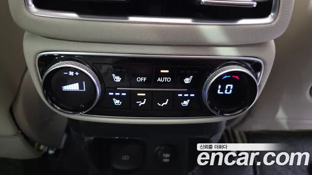 Genesis GV80 — Фото автомобиля 19