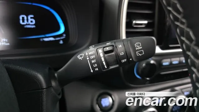 Hyundai Venue Venue 1.6 Premium — Фото автомобиля 20