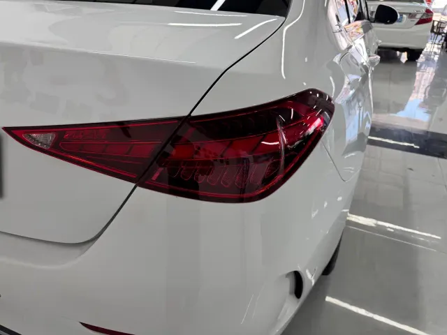 Mercedes-Benz C-Class — Фото автомобиля 16