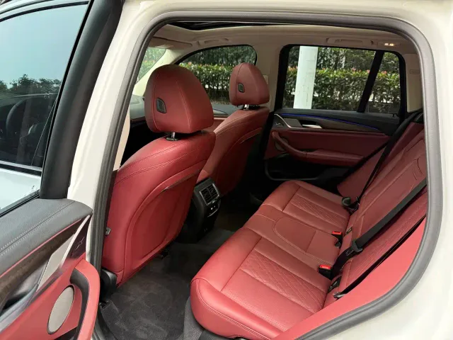 BMW X3 — Фото автомобиля 13