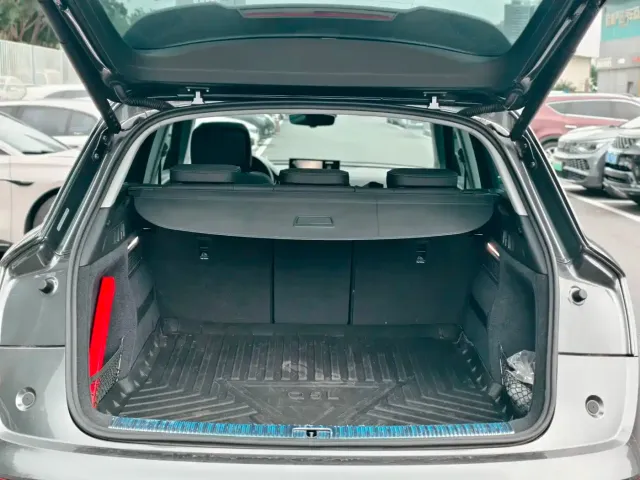 Audi Audi Q5L 2022 Facelift 45T Luxury Dynamic — Фото автомобиля 10