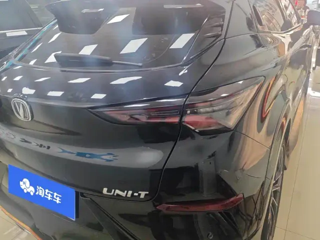 Changan UNI-T — Фото автомобиля 3