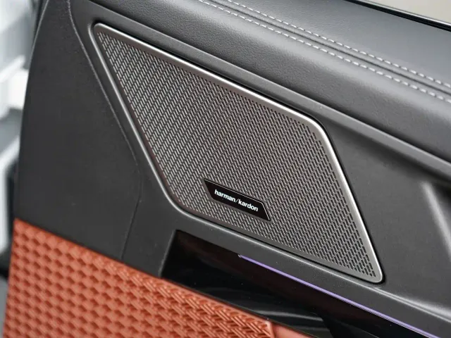 BMW X1 — Фото автомобиля 16