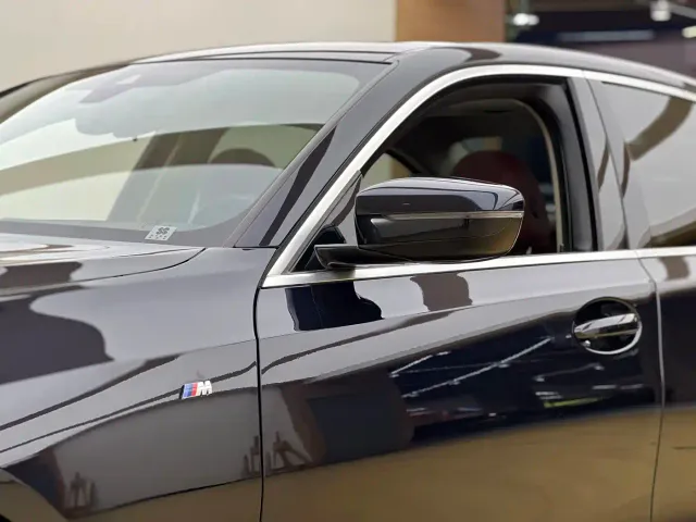 BMW 3 Series — Фото автомобиля 4