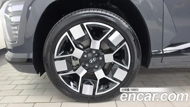 Hyundai Kona — Фото автомобиля 4