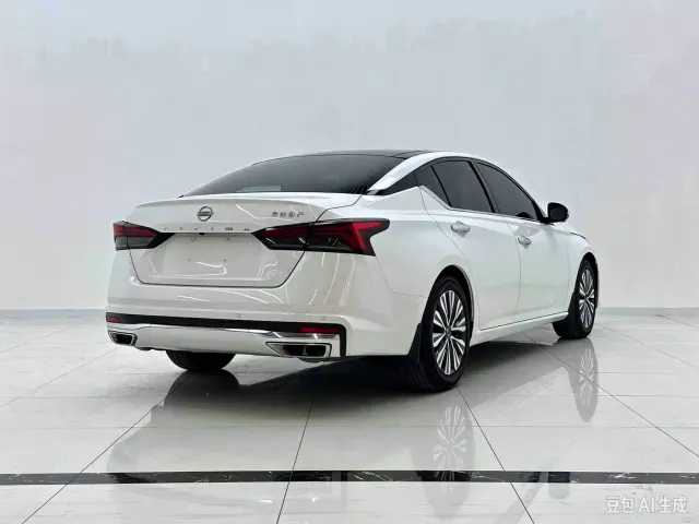 Nissan Teana — Фото автомобиля 3