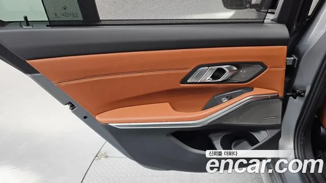 BMW 3-Series 3 серия (G20) — Фото автомобиля 22