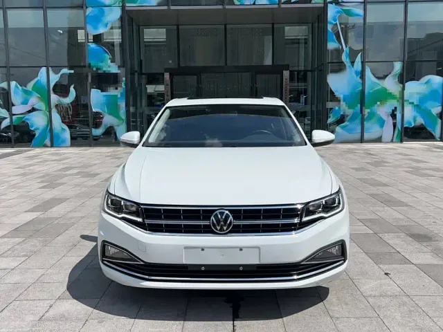 Volkswagen Bora — Фото автомобиля 7