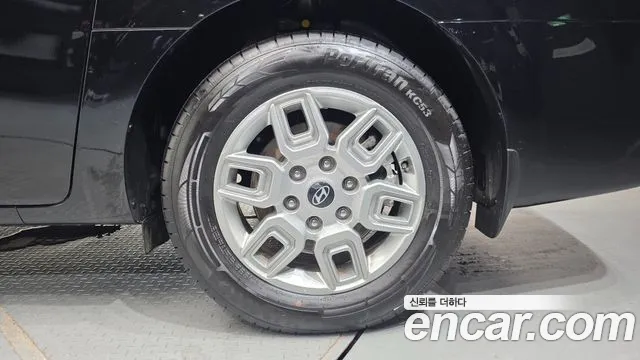 Hyundai Staria Staria L3.5 Tourer 9 мест — Фото автомобиля 20