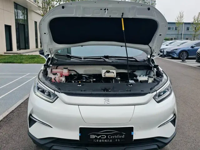 BYD Yuan Pro — Фото автомобиля 2