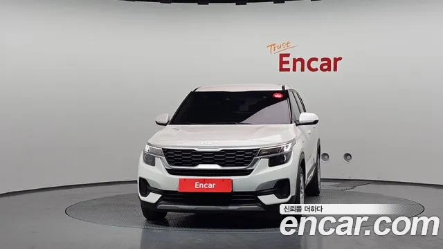Kia Seltos — Фото автомобиля 3
