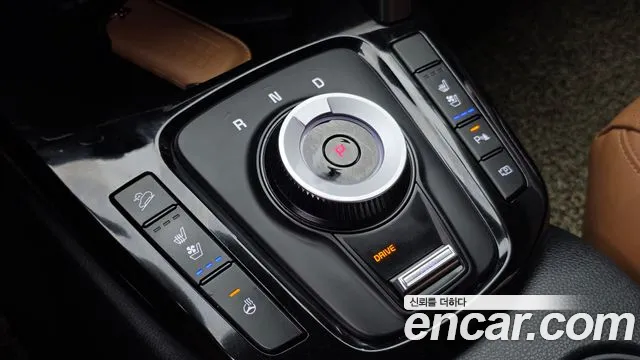Kia Seltos New — Фото автомобиля 9