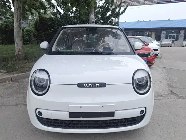 Changan Lumin — Фото автомобиля 2