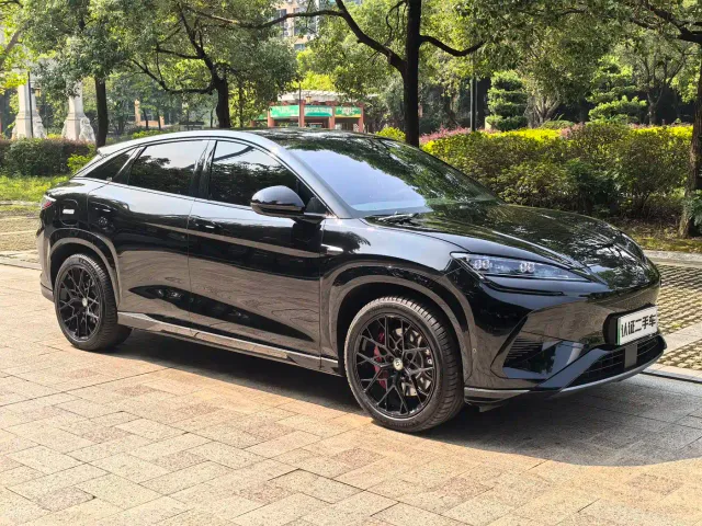 BYD Sealion 07 EV 2024 610 Intelligent Navigation Edition — Фото автомобиля 3