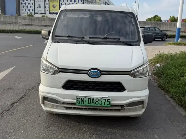 Kama Junhang ES 2023 ES7 Luxury Edition Jiangxi Anchi — Фото автомобиля 2