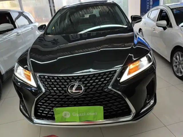Lexus RX — Фото автомобиля 2