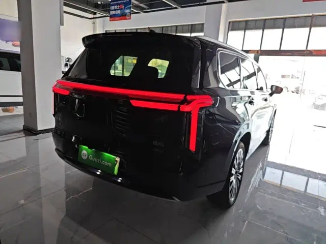 Exeed Landmark C-DM — Фото автомобиля 6